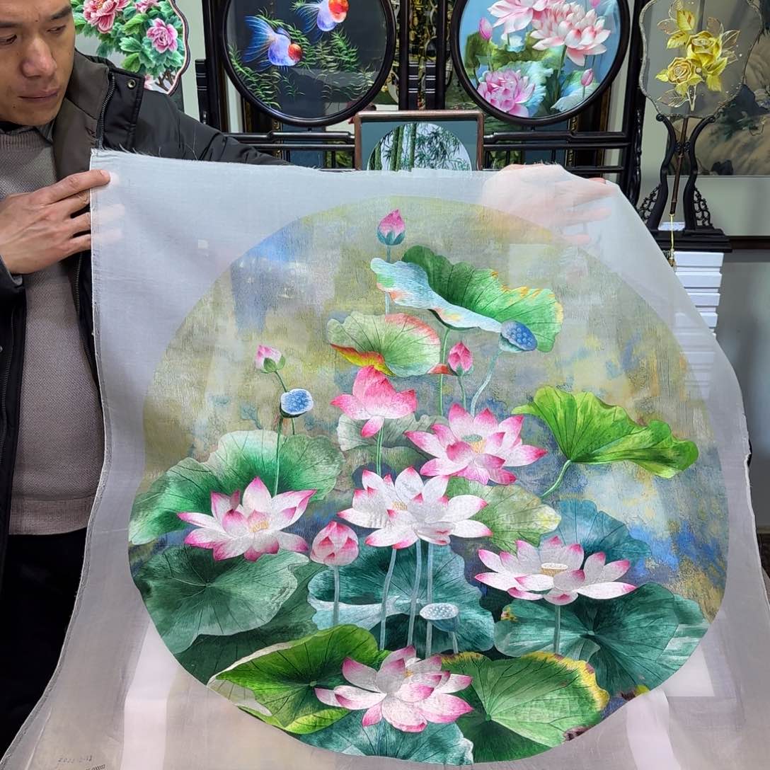 刺绣刺绣工艺精湛