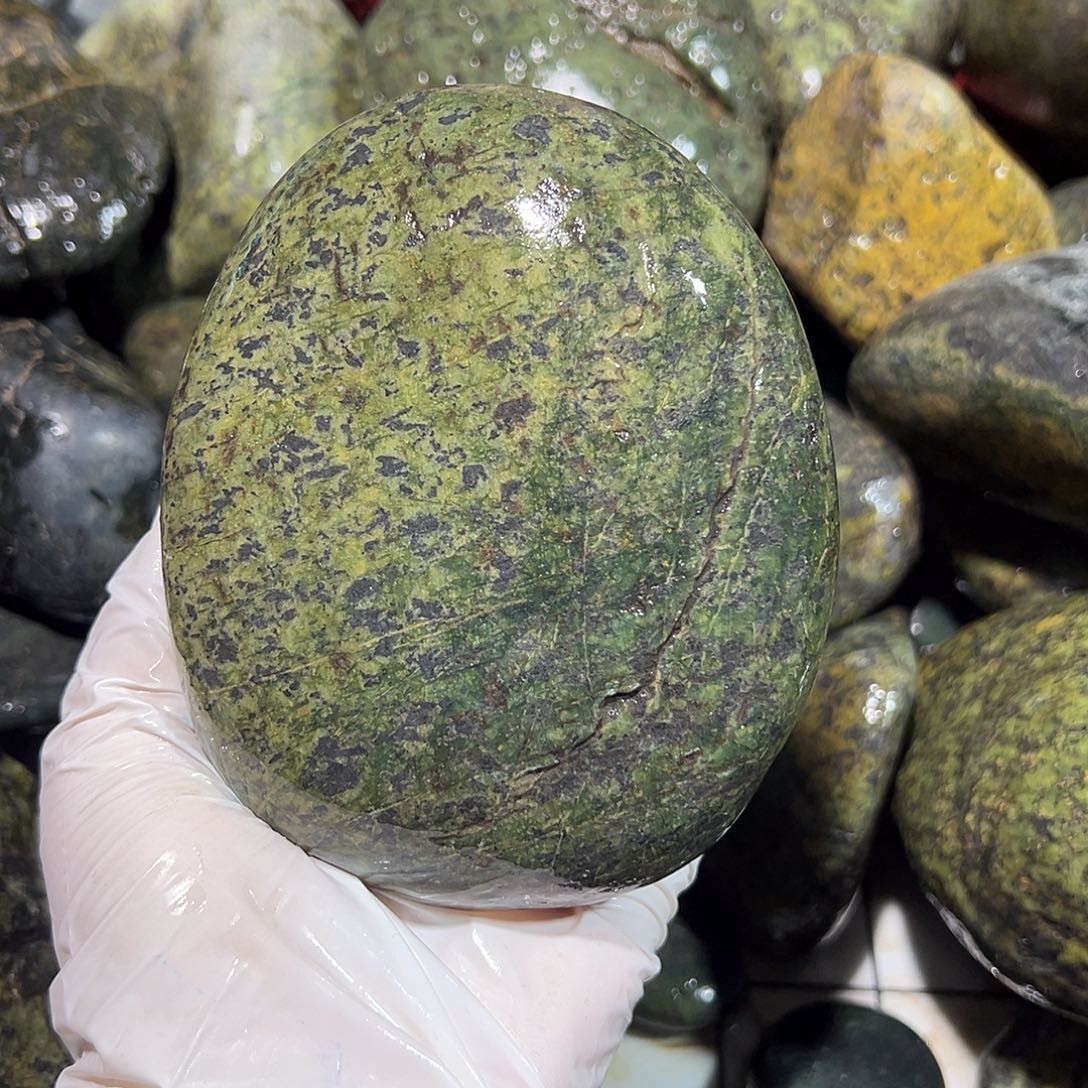 合金蛇纹石玉西藏藏玉药王石户*