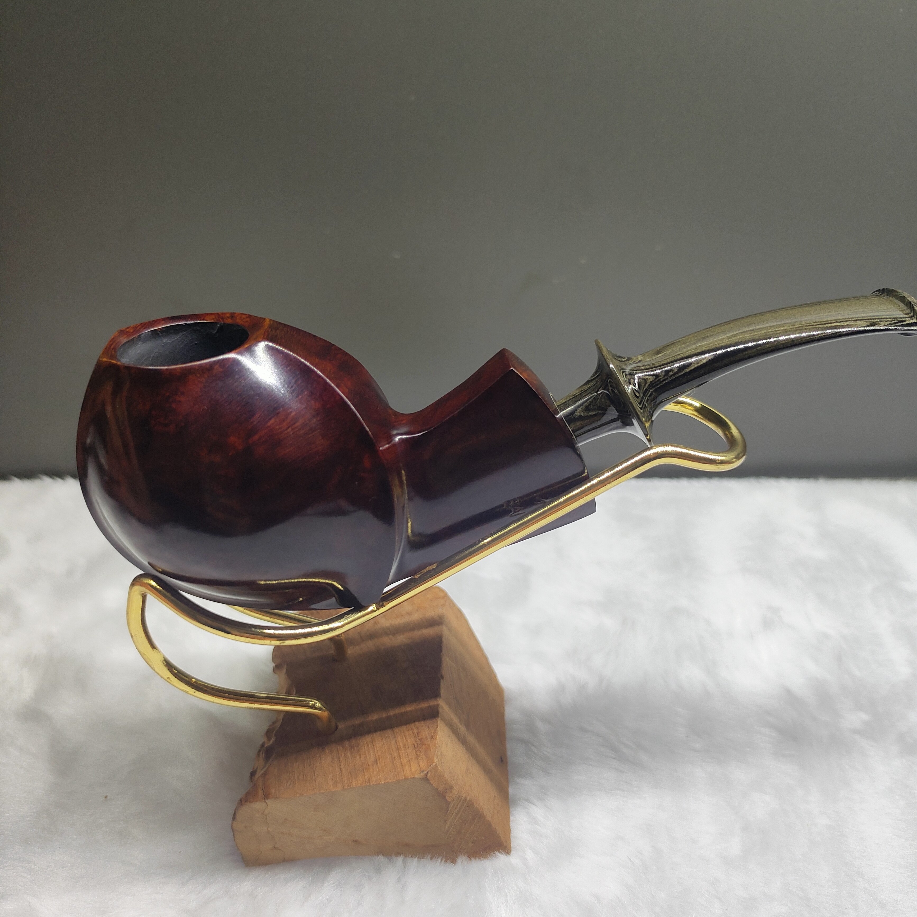 意大利进口石楠木，双面鼓河豚，配坎伯兰斗嘴