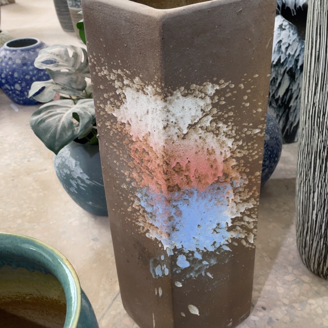 陶瓷高度46口11有孔瑕疵