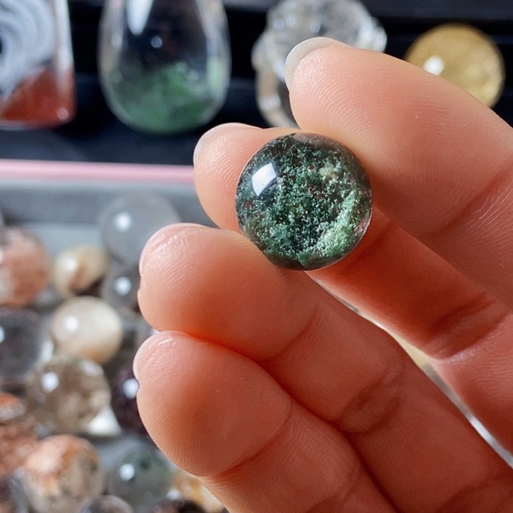 水晶颈饰未镶嵌君****物绿幽灵15mm