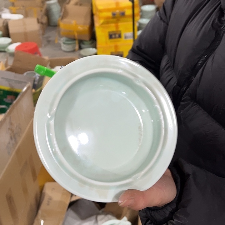 瓷片青瓷烟灰缸两个微瑕包邮