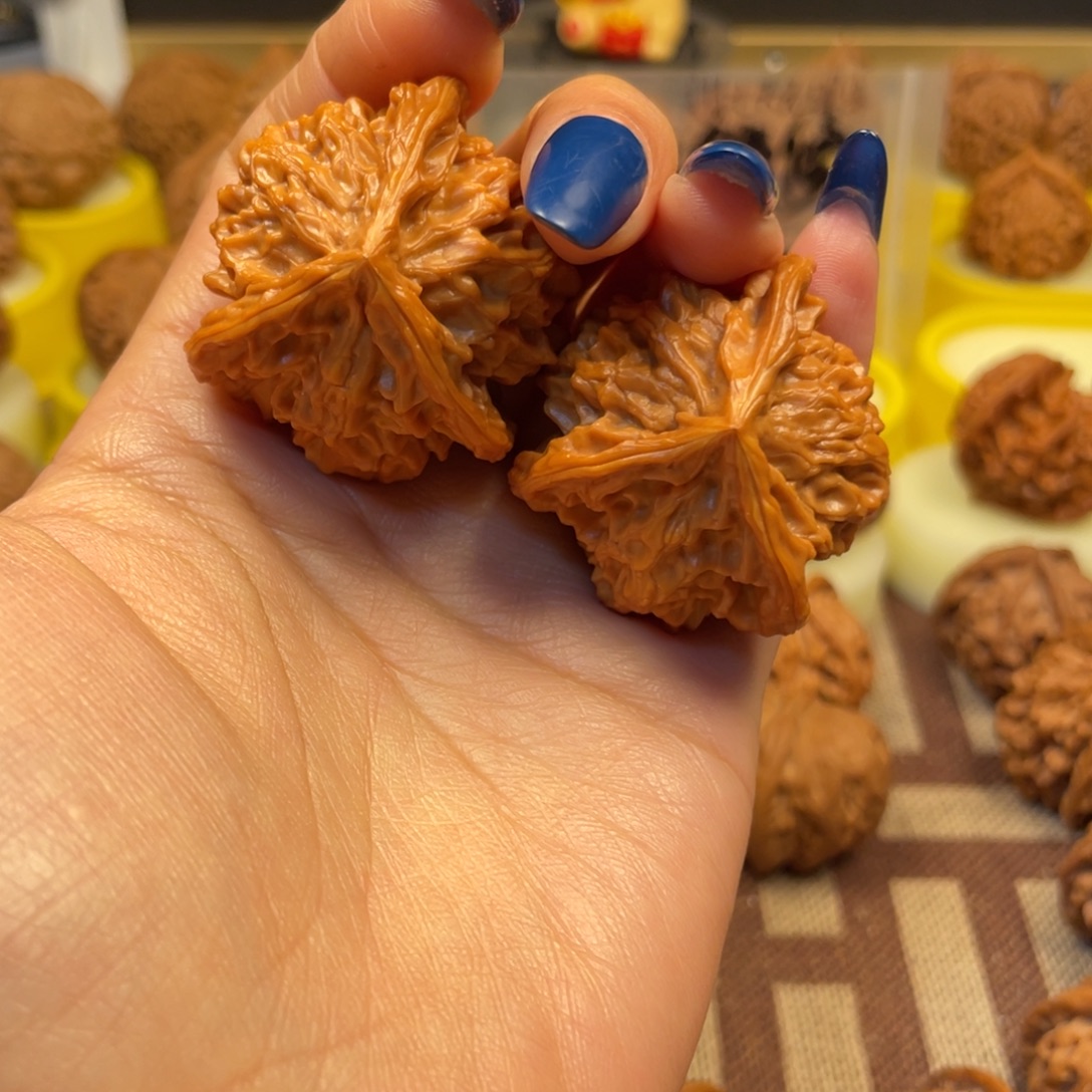 吊坠文玩核桃盘山三棱