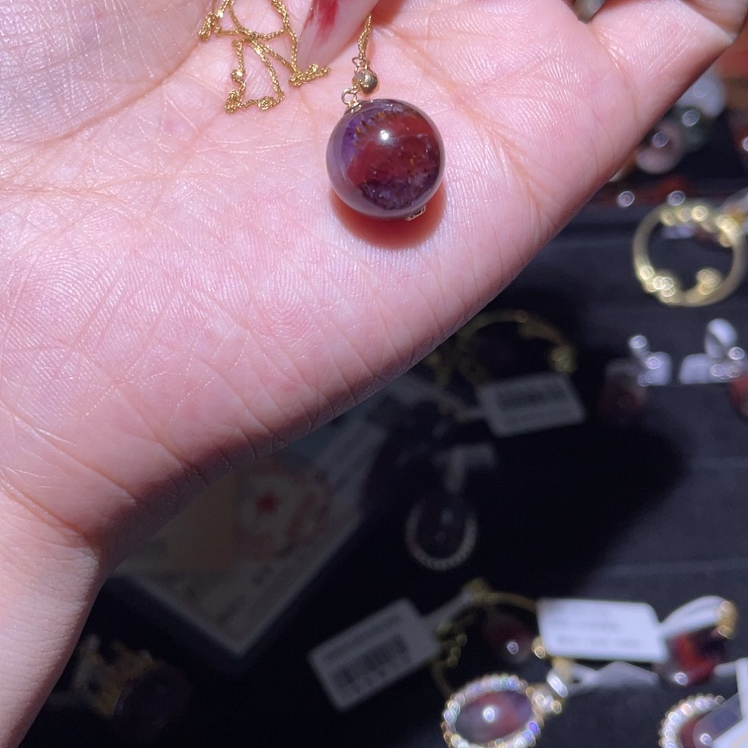 水晶极光单珠吊坠18K金镶嵌咖****妈极光吊坠