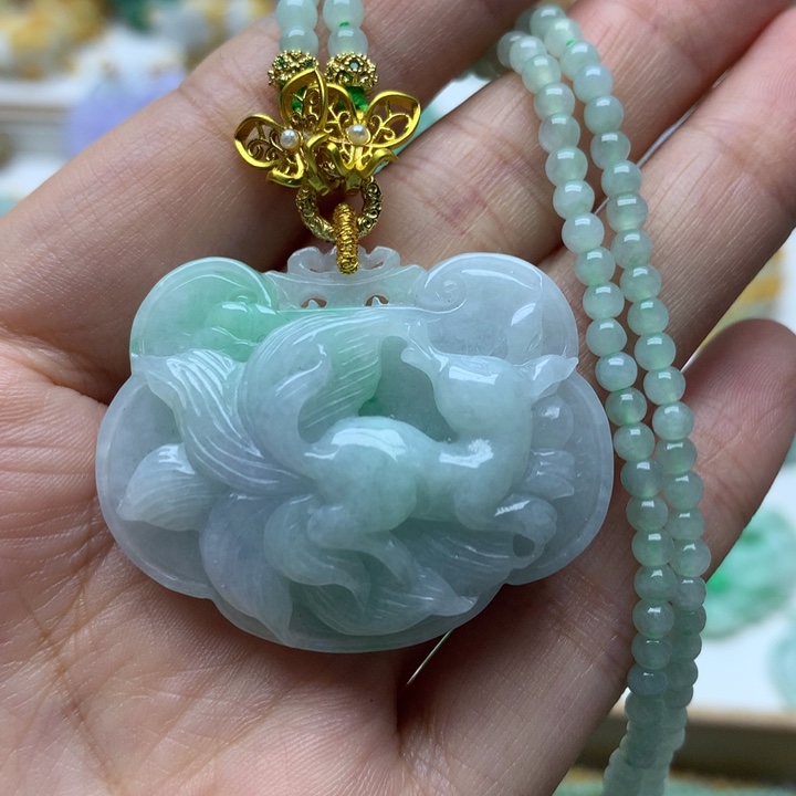 颈饰未镶嵌翡翠翡翠
