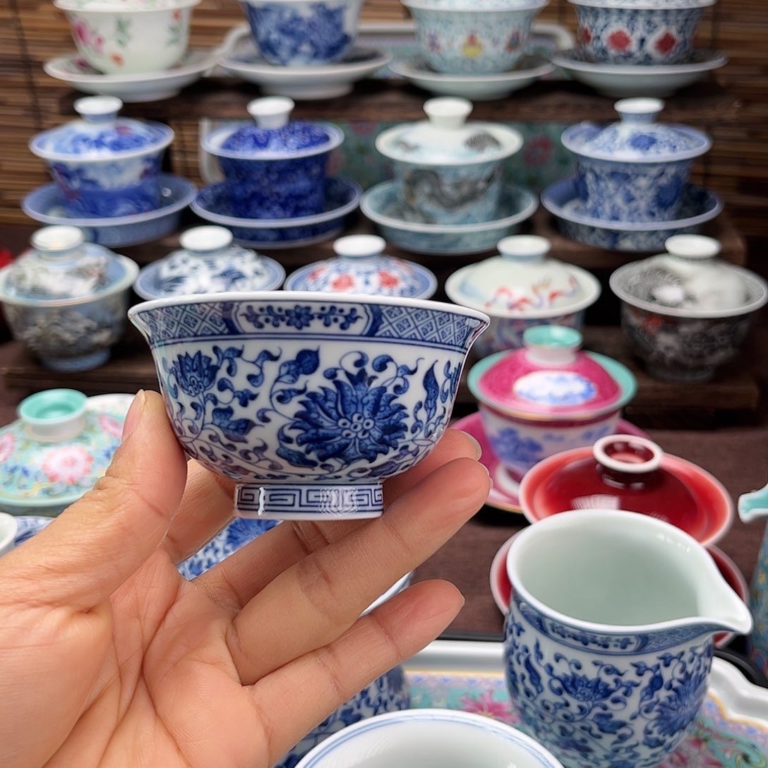 景德镇陶瓷小压手