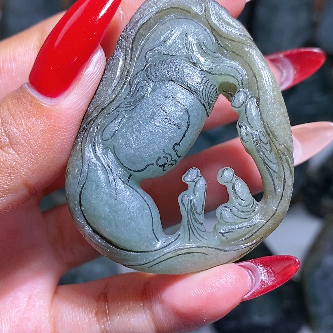 定制翡翠未镶嵌翡翠