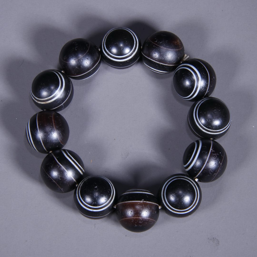 （山不在高）清代 缠丝玛瑙手串 87838 Q琴