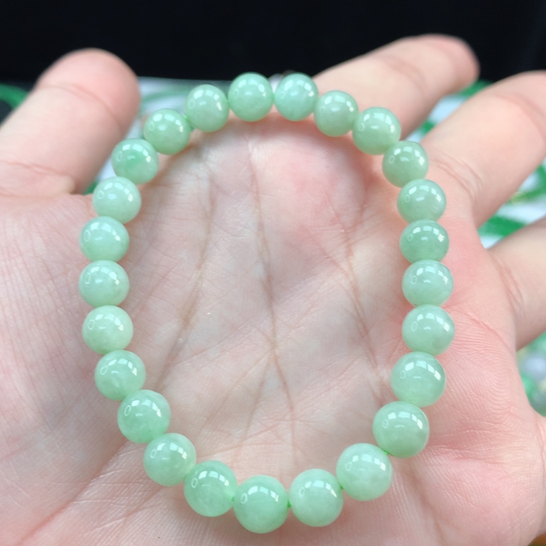 翡翠手链未镶嵌翡翠