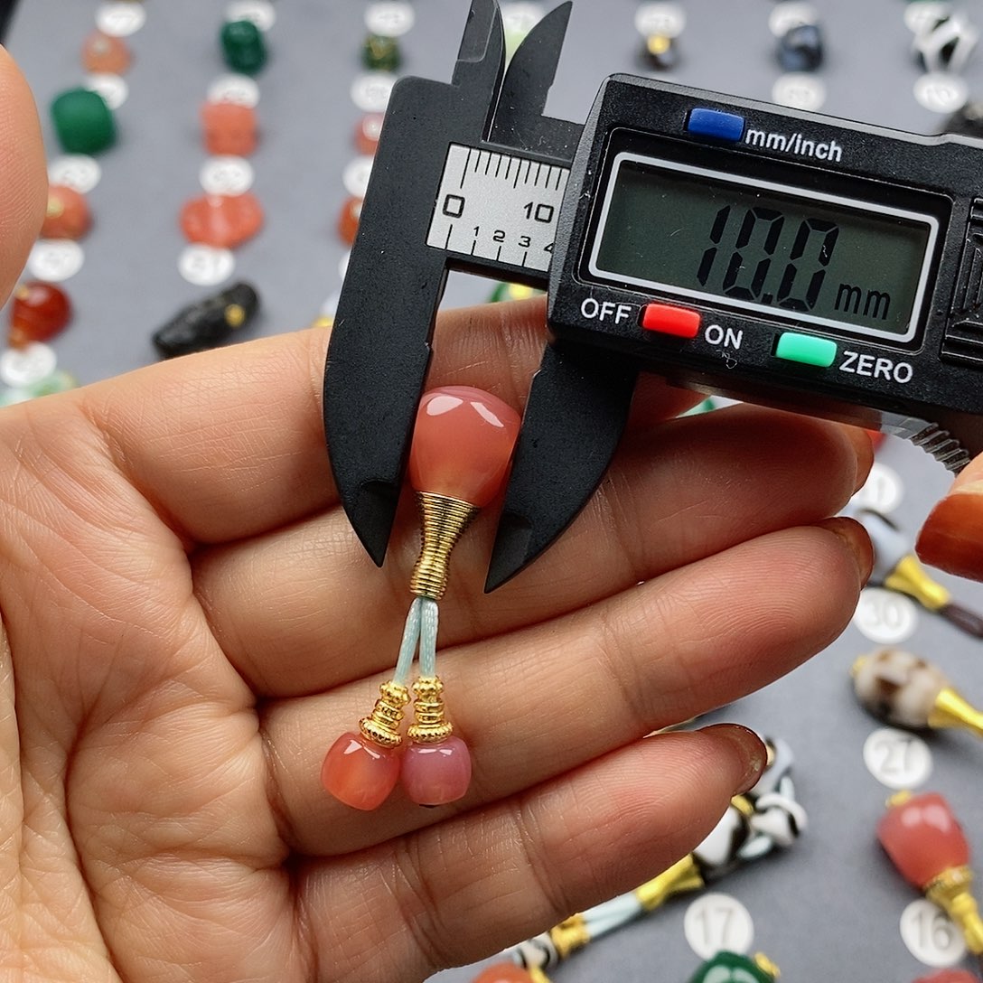 玛瑙/玉髓饰品合金