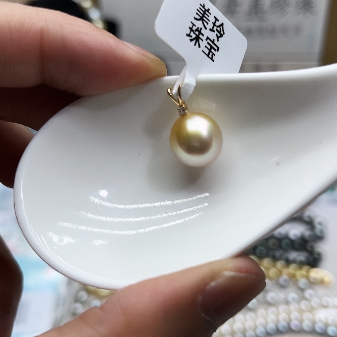 海水珍珠18K金镶嵌颈饰