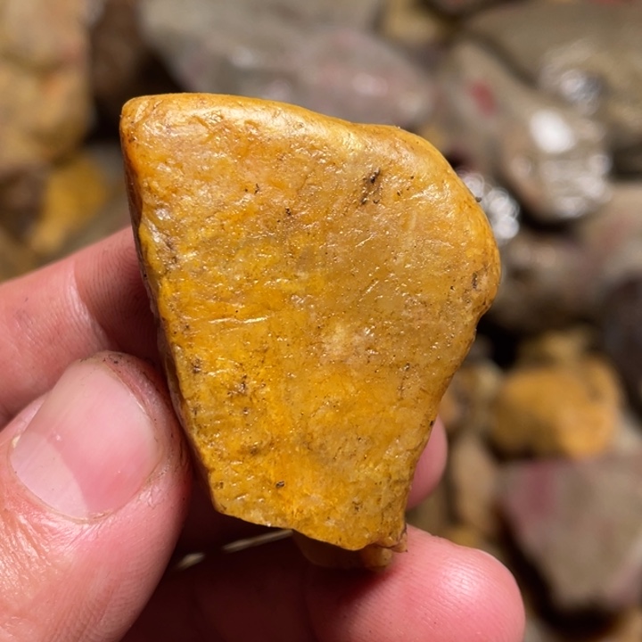 田黄石38克昌化田黄石