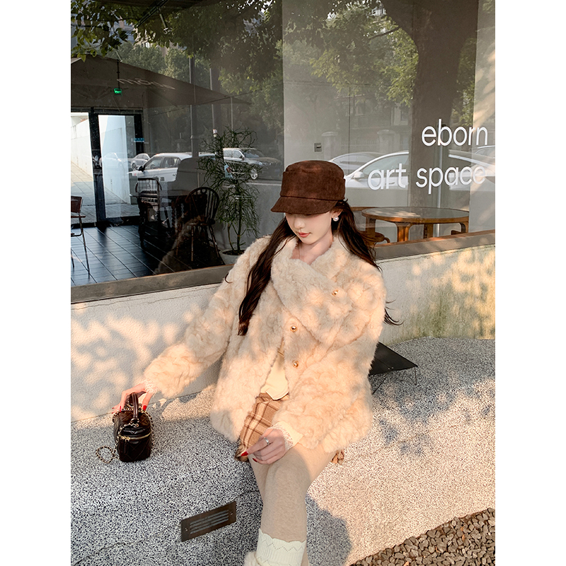 SHAOER【云朵慕斯】韩系高级感围巾领环保毛毛外套女S725X20997