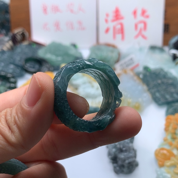 翡翠颈饰未镶嵌保真天然A货翡翠