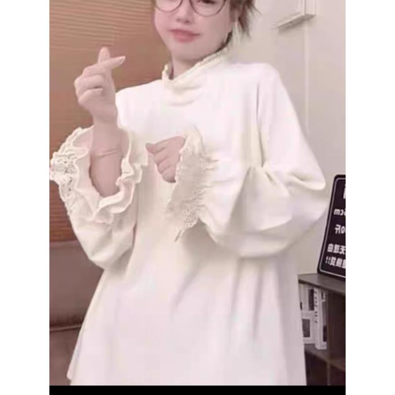 2862木耳袖花边打底上衣