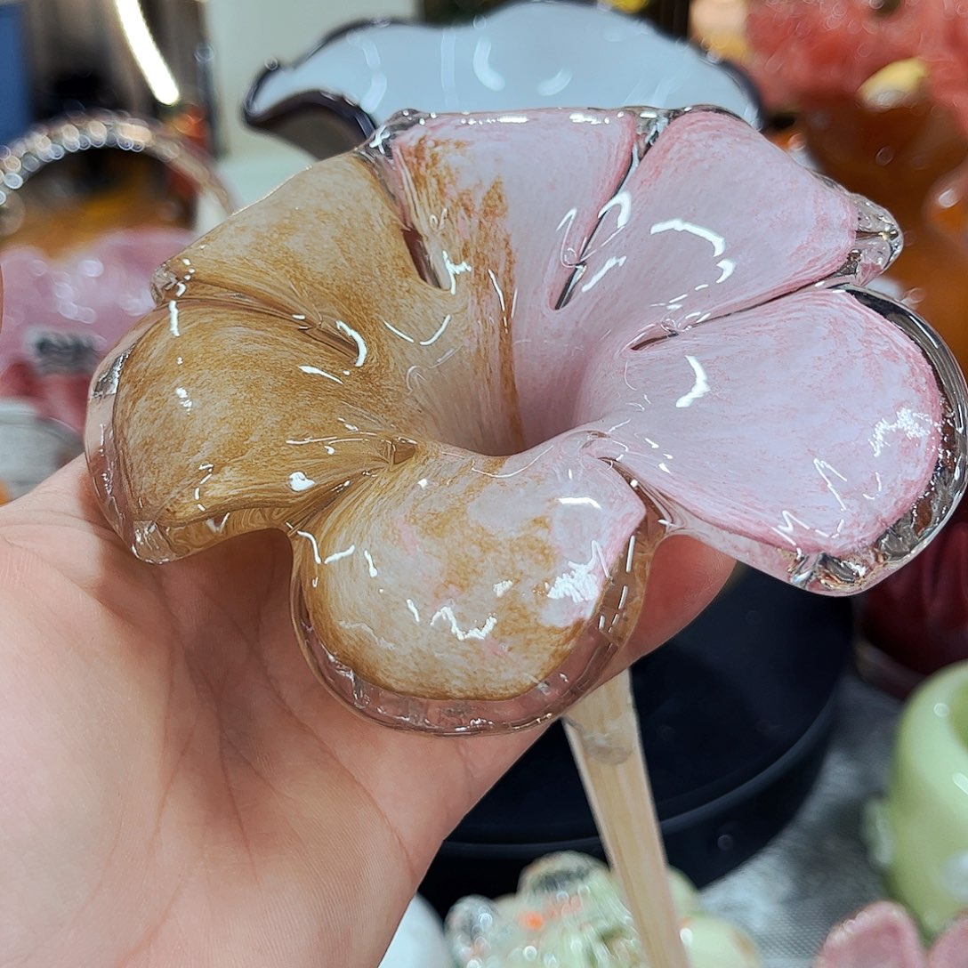  家悦琉璃花瓶摆件不完美