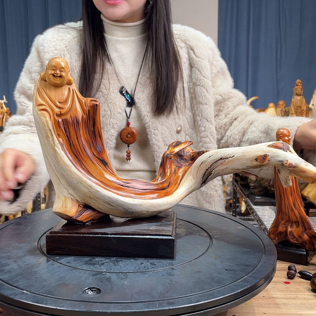 柏木（崖柏）随型艺术根雕