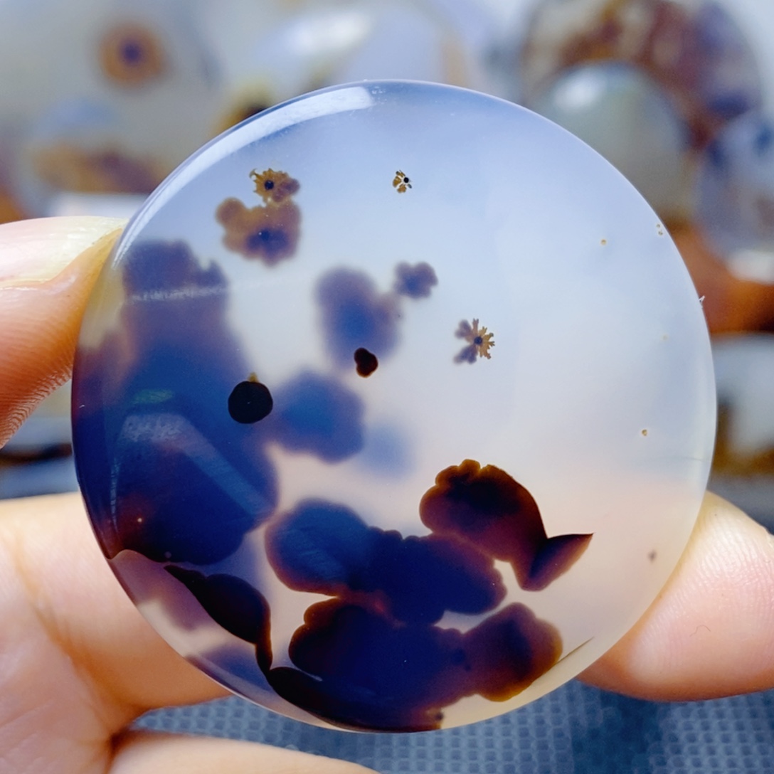 玛瑙/玉髓未镶嵌珠宝奇石