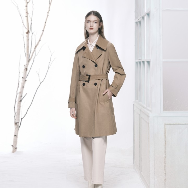 Vesas Collection 唯尚女装感复古气质英伦风衣VS213A028519