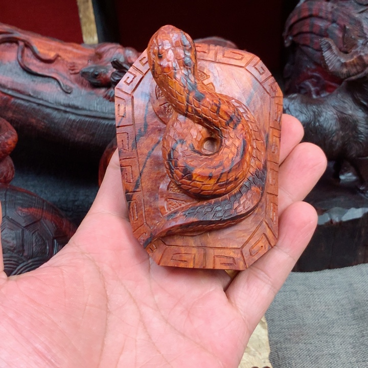 檀香紫檀（小叶紫檀）摆**鱼