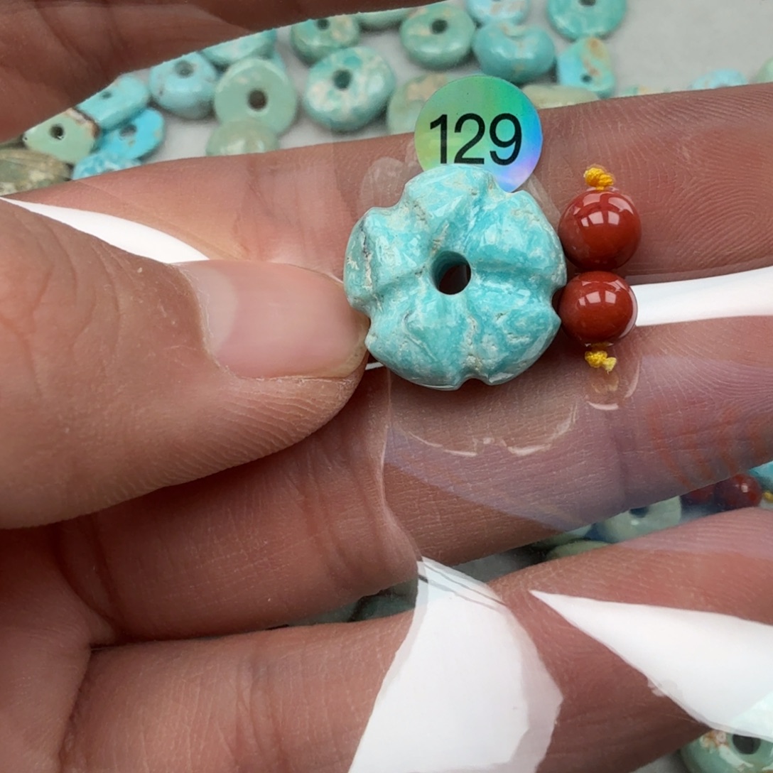 南红玛瑙未镶嵌珠宝奇石