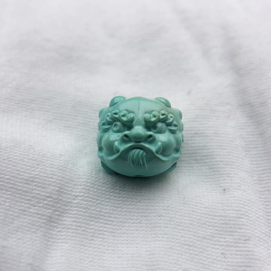 绿松石颈饰未镶嵌