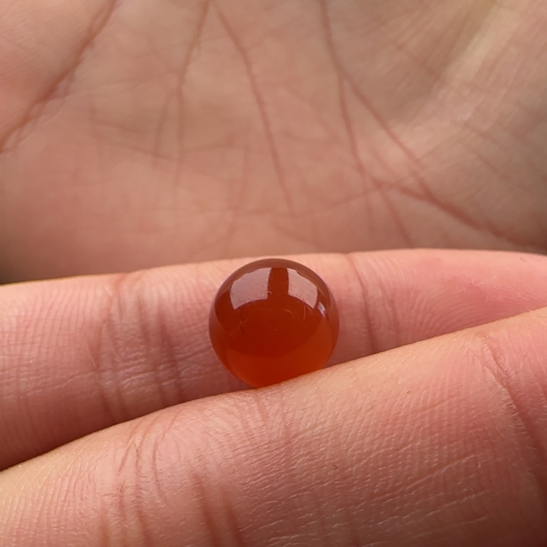 南红玛瑙未镶嵌圆珠9.0