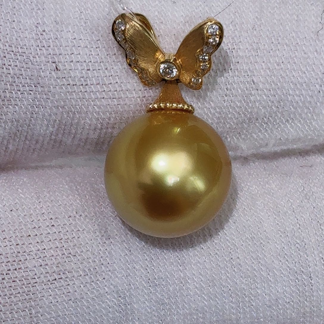 海水珍珠18K金镶嵌颈饰