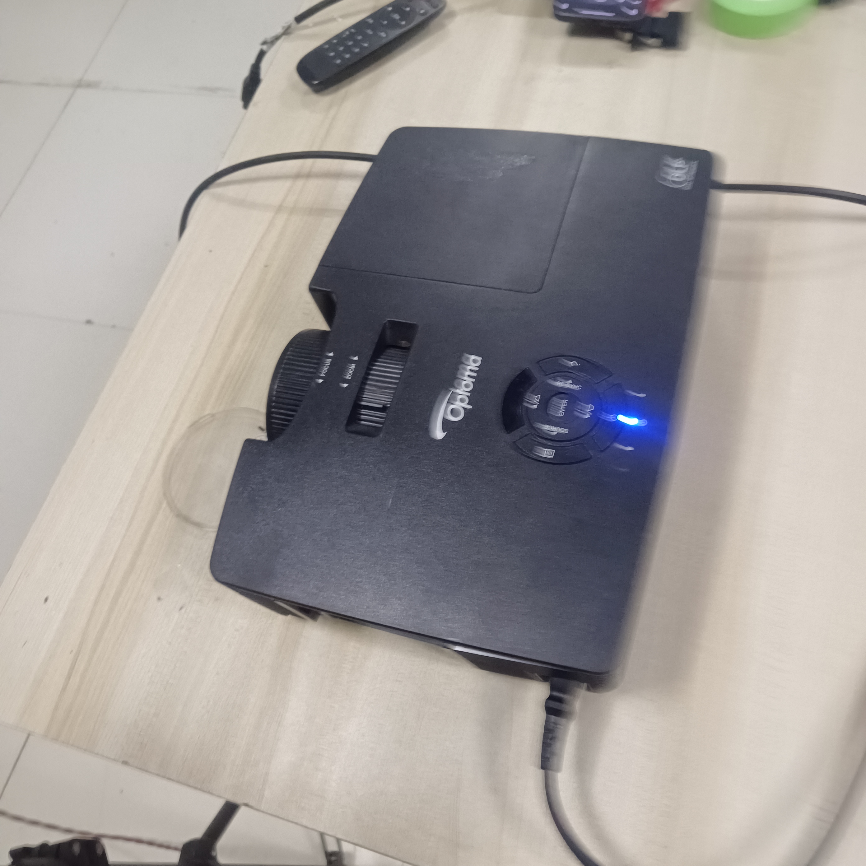 9新  二手奥图码投影仪运费自理