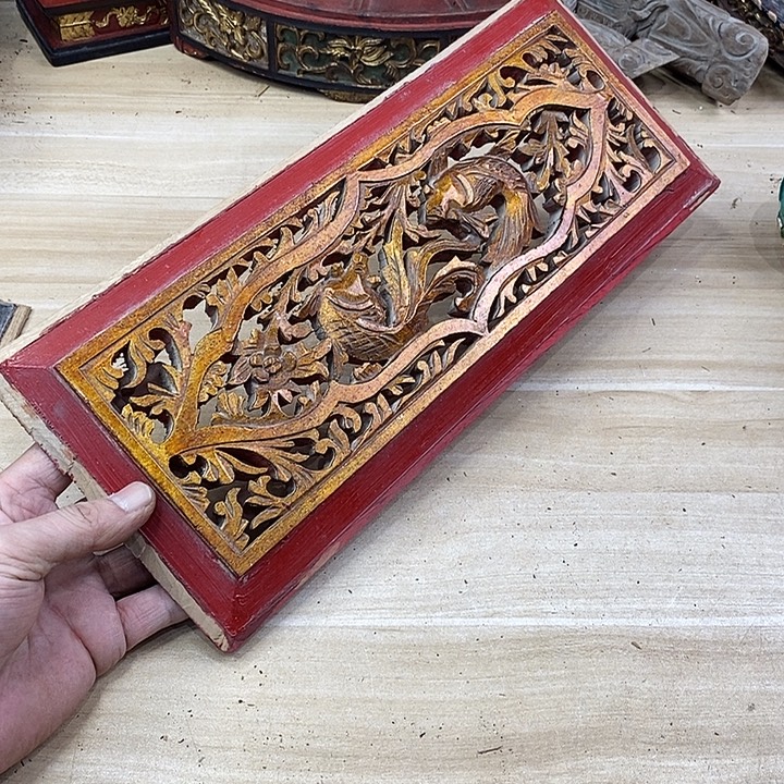 香榧木茶室空间老木雕花板