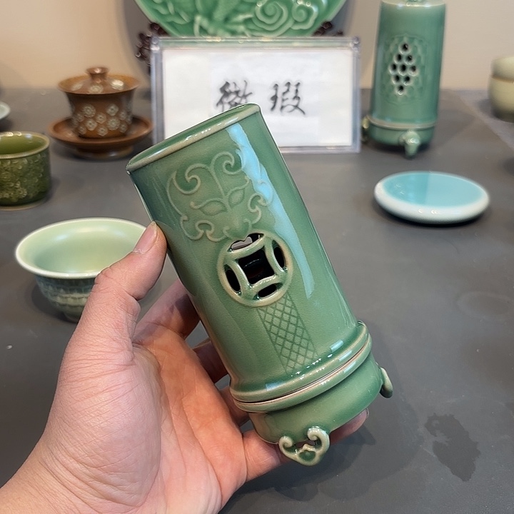 瓷片龙泉青瓷福利青瓷