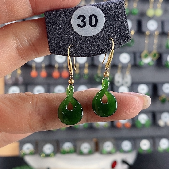 和田玉耳饰18K金镶嵌