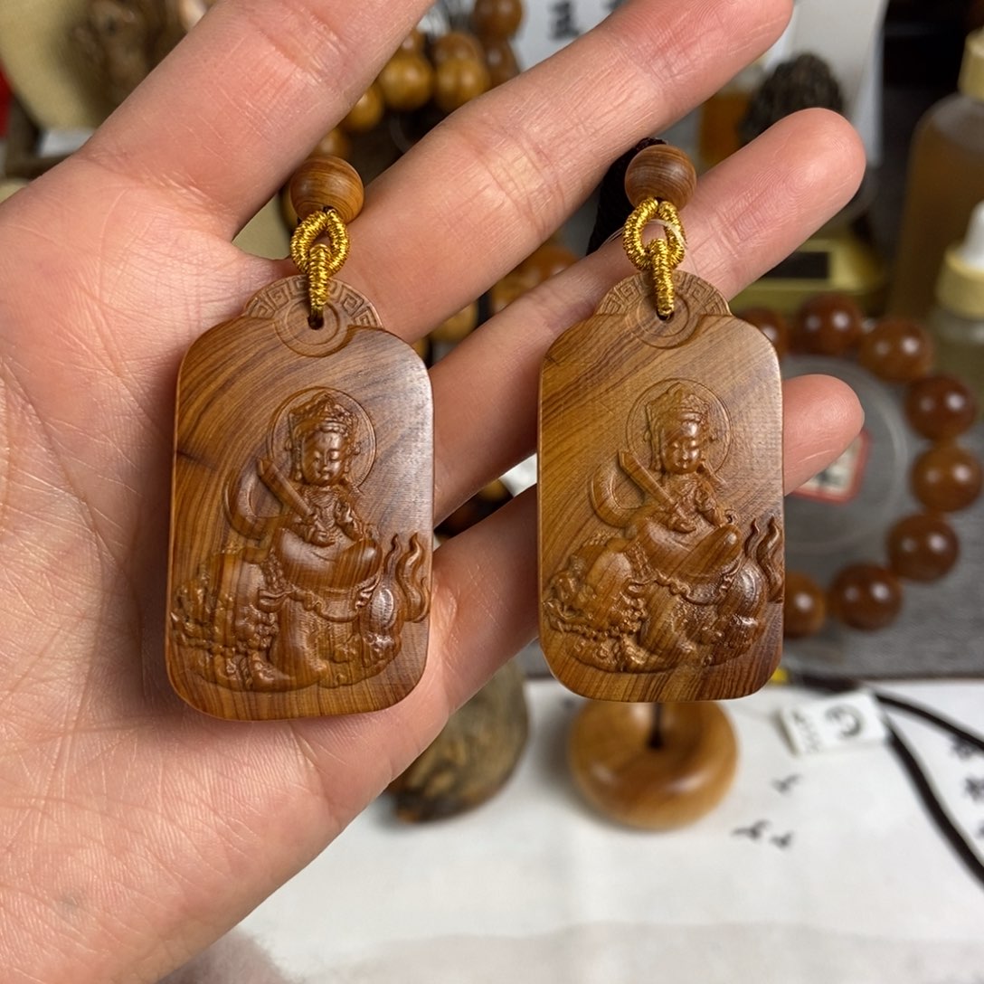 柏木（崖柏）手串/手链北太行高崖黑油骨料生肖兔文殊菩萨无事牌