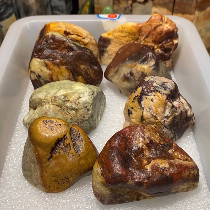 昌化鸡血石印章石