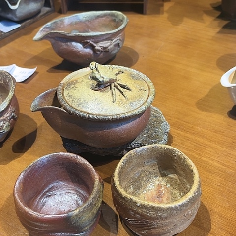 小*森丁斋两只 岩本正一宝瓶一只