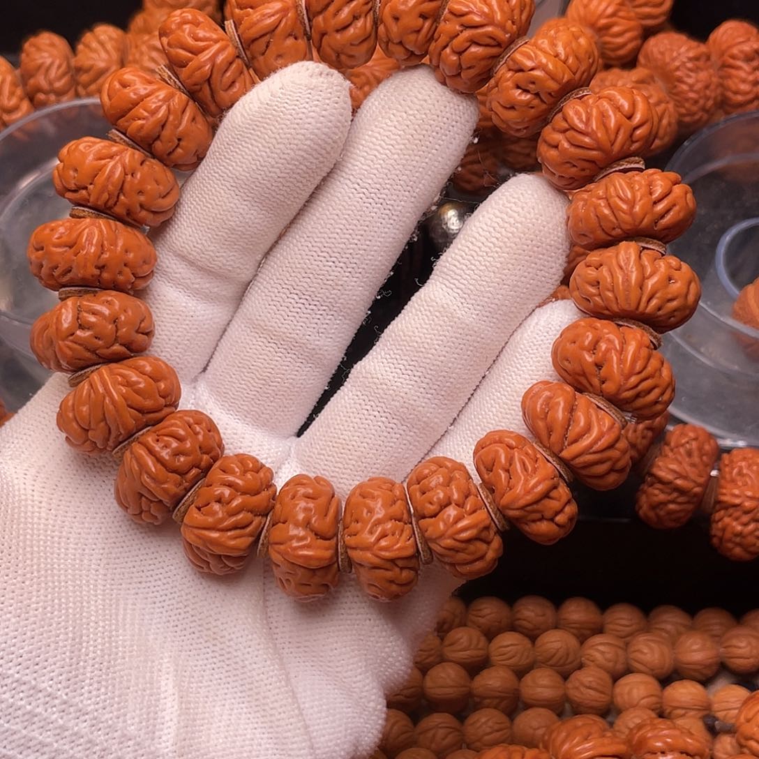 桃核手串豹子头2.0+，01