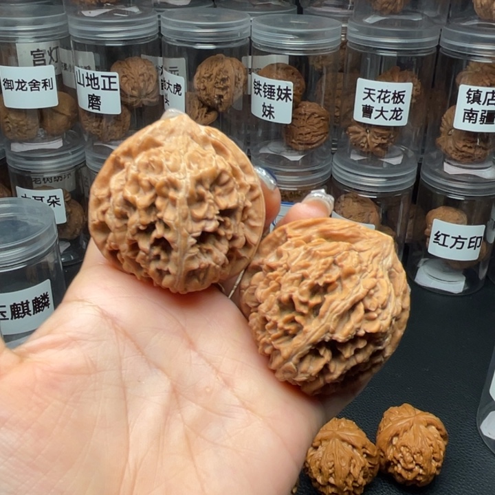 吊坠文玩核桃玉麒麟45