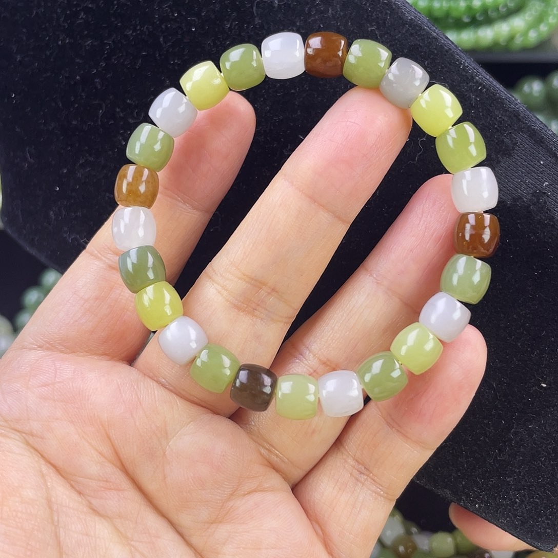 和田玉未镶嵌手链