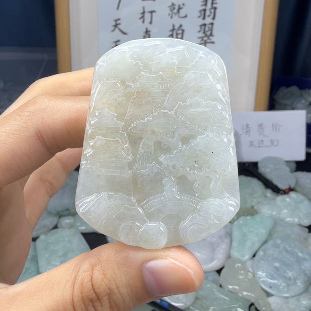 颈饰未镶嵌翡翠翡翠