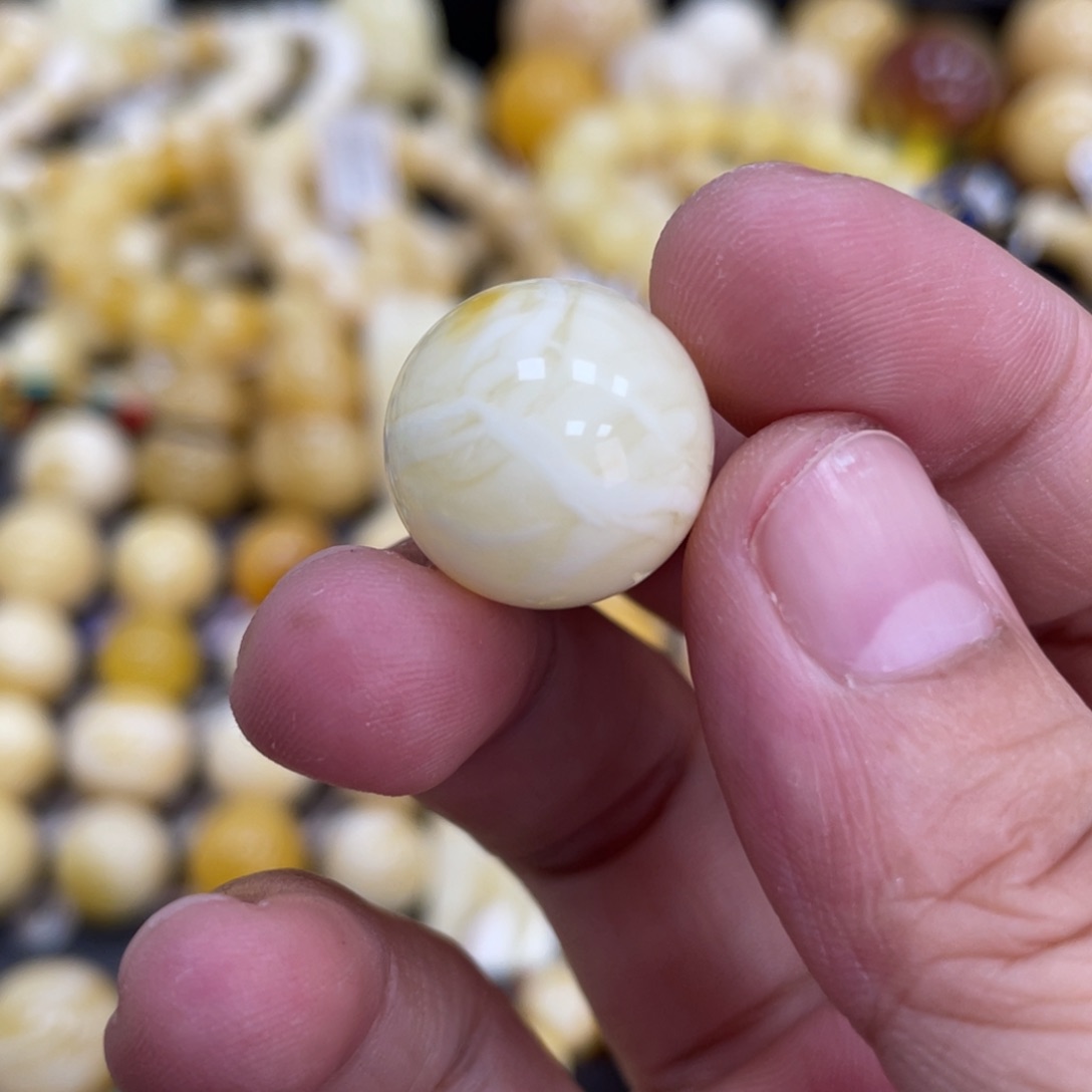 未镶嵌琥珀珠宝奇石16.5mm白花皮色 性价比