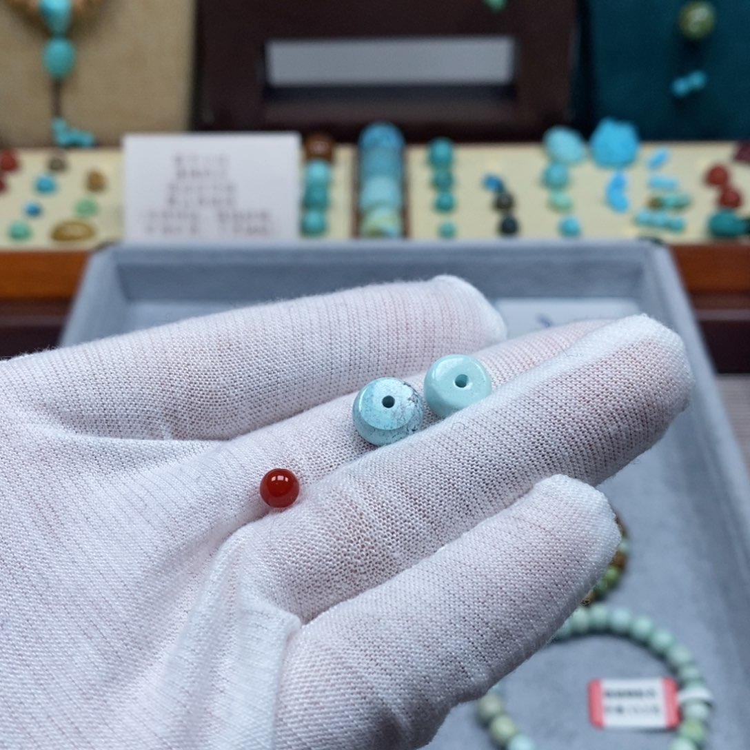 未镶嵌配饰南红玛瑙