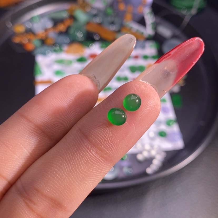 【闪购商品】翡翠挂件未镶嵌蛋