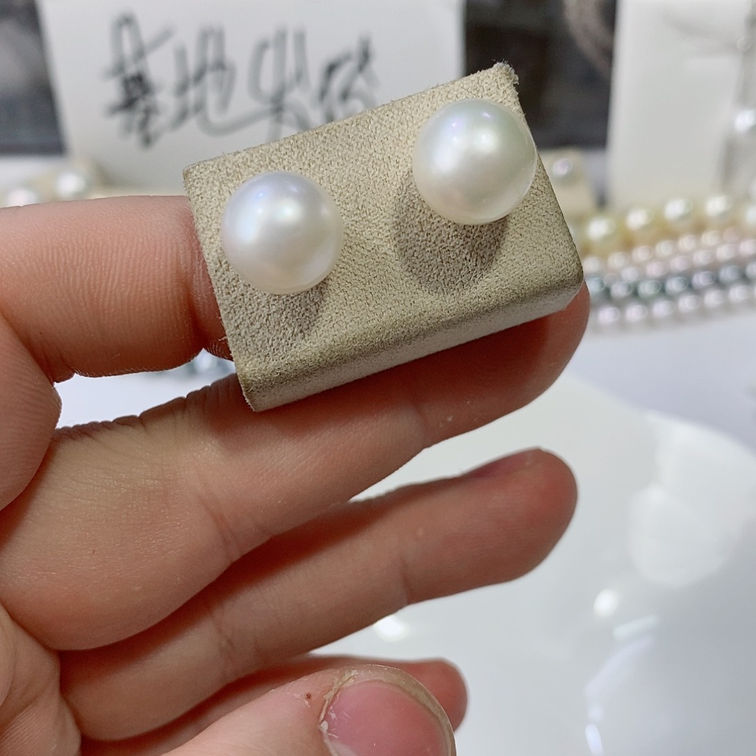 海水珍珠耳饰18K金镶嵌