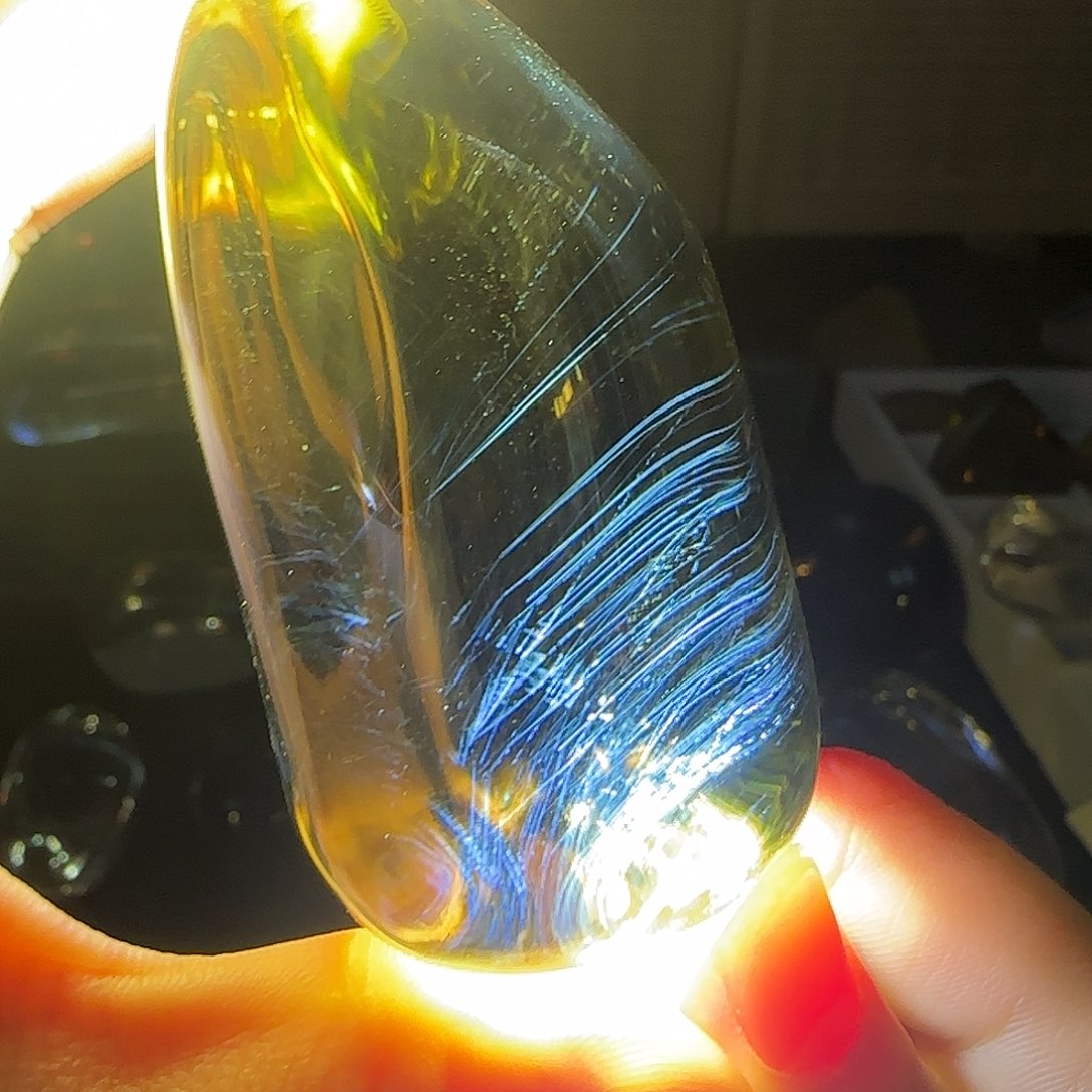 水晶天然摆件未镶嵌