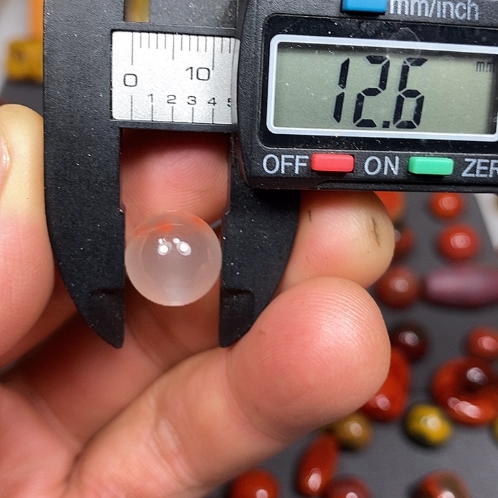 南红玛瑙未镶嵌车挂