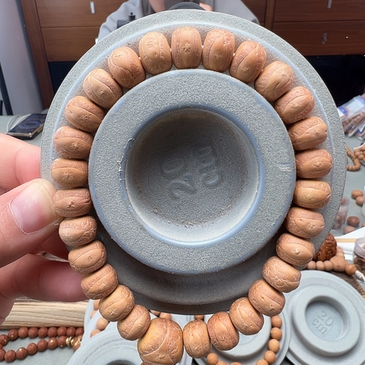 酒***酒凤眼菩提手串12藏式