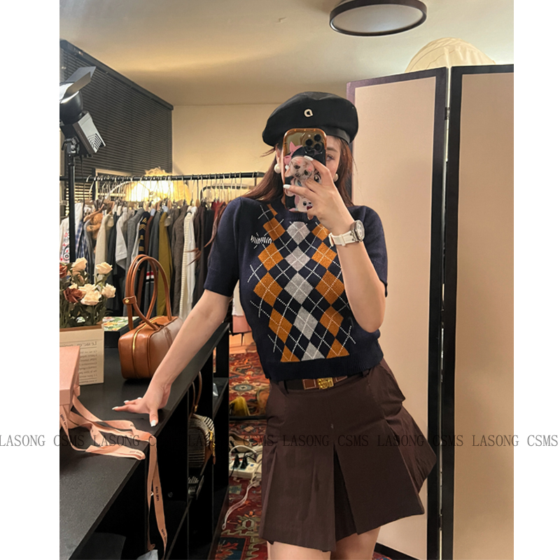 秋冬新款毛衣针织衫菱形格经典格子