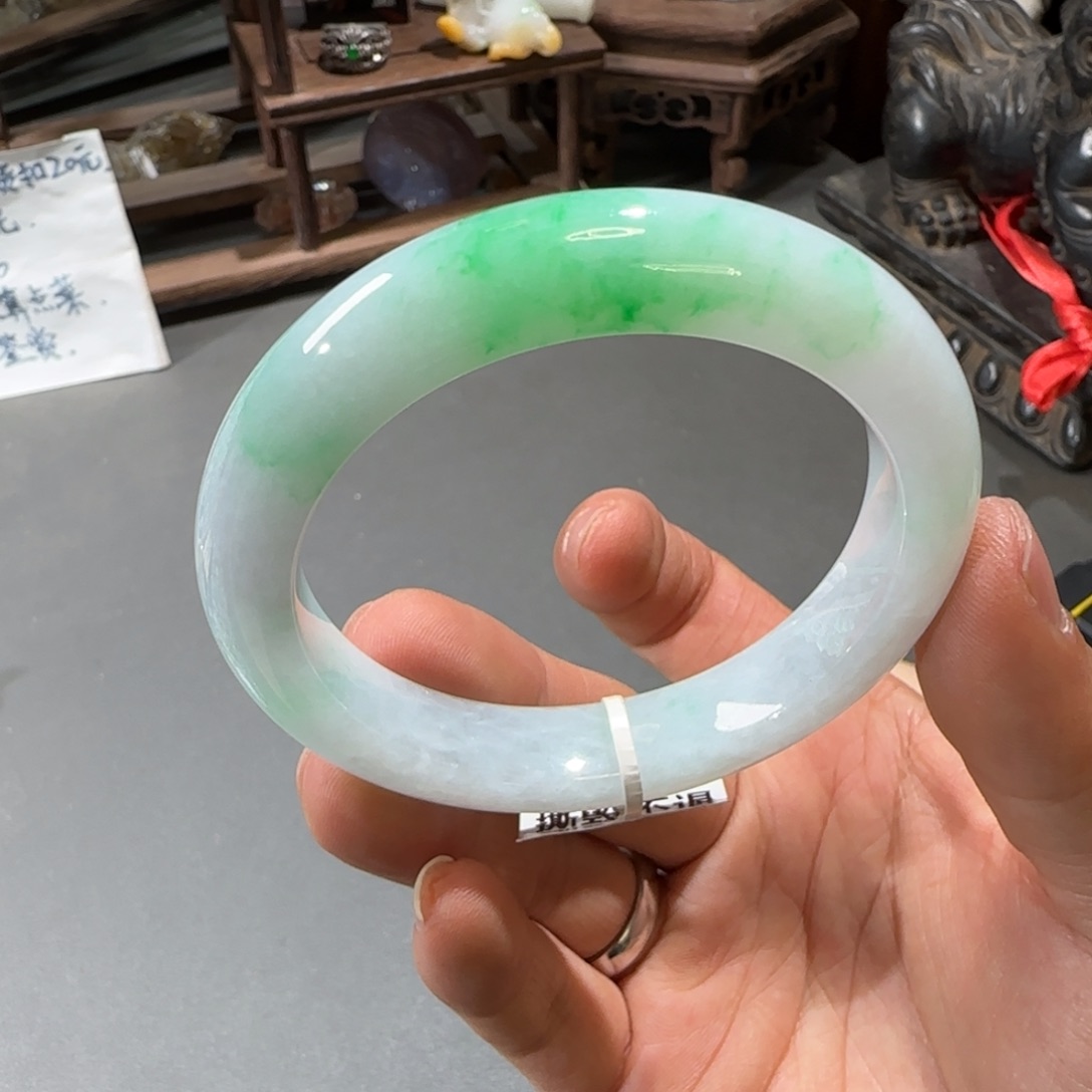 翡翠未镶嵌手镯55.7圈口