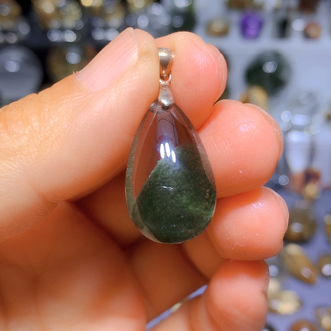 水晶吊坠银S925镶嵌天然水晶