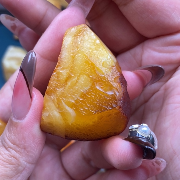 定制琥珀未镶嵌蜜蜡